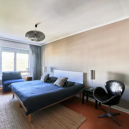 Charming Deluxe Apartment