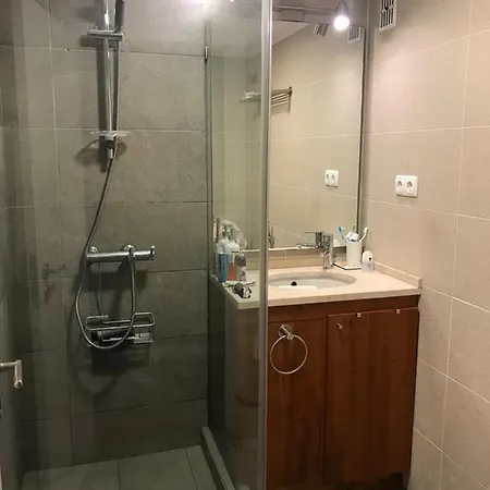 Charming Deluxe Apartment